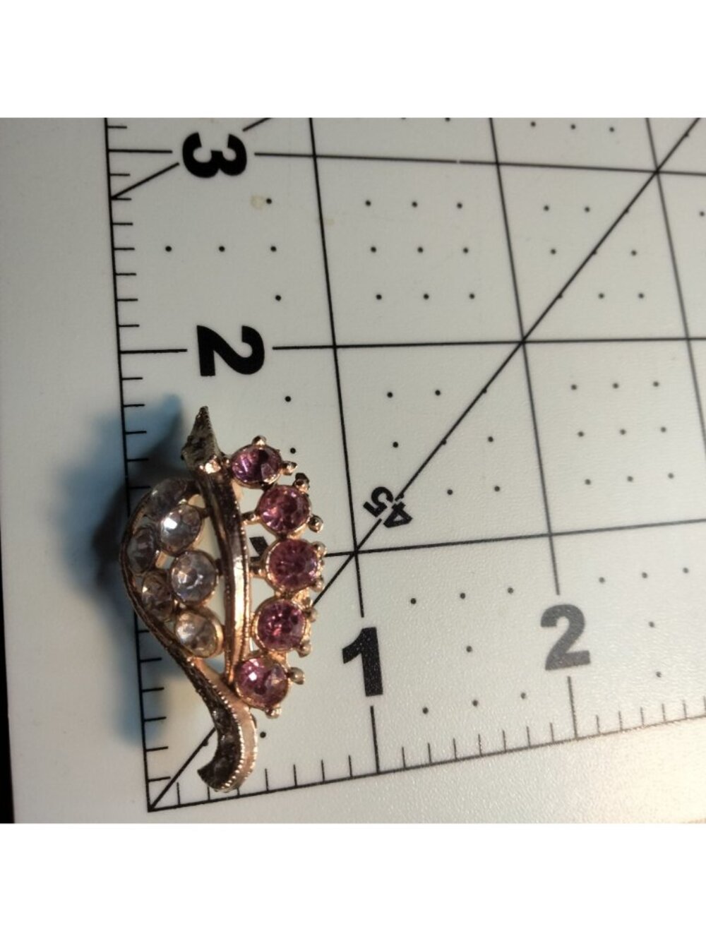 Rhinestone Pin Leaf Brooch Pink ClearCrystal Vintage Gold Tone - Picture 5 of 7
